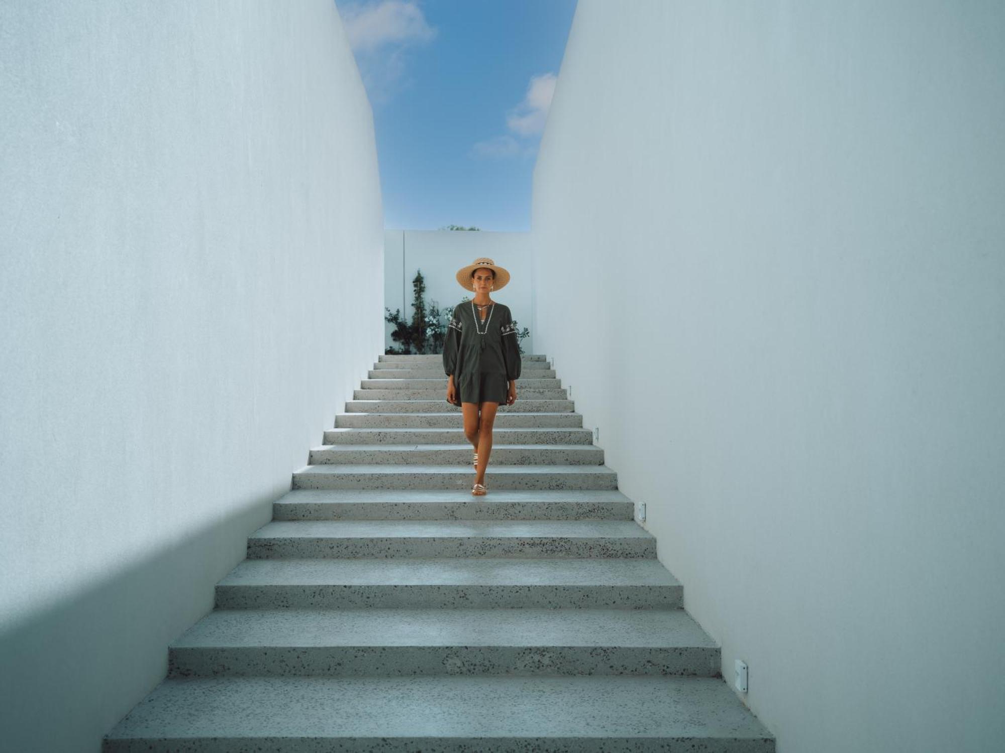 Nous Santorini Hotel เมซาเรีย ภายนอก รูปภาพ