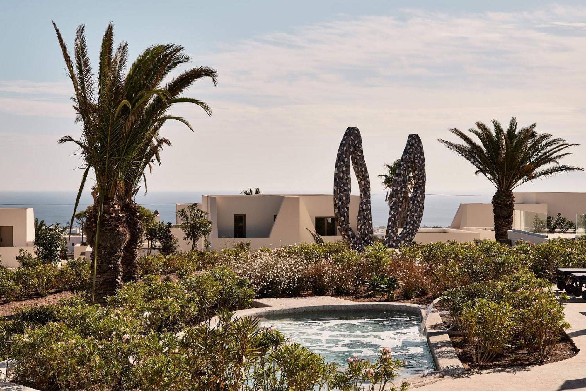 Nous Santorini Hotel เมซาเรีย ภายนอก รูปภาพ